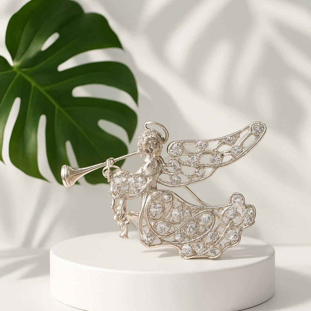 Avon 2017 Holiday Collectable Pin