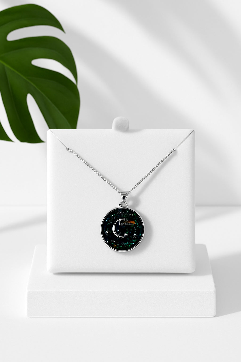 Equilibrium Midnight Sparkle Circle Necklace