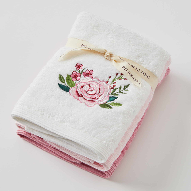 Pilbeam Twilight Rose Face and Hand Towels